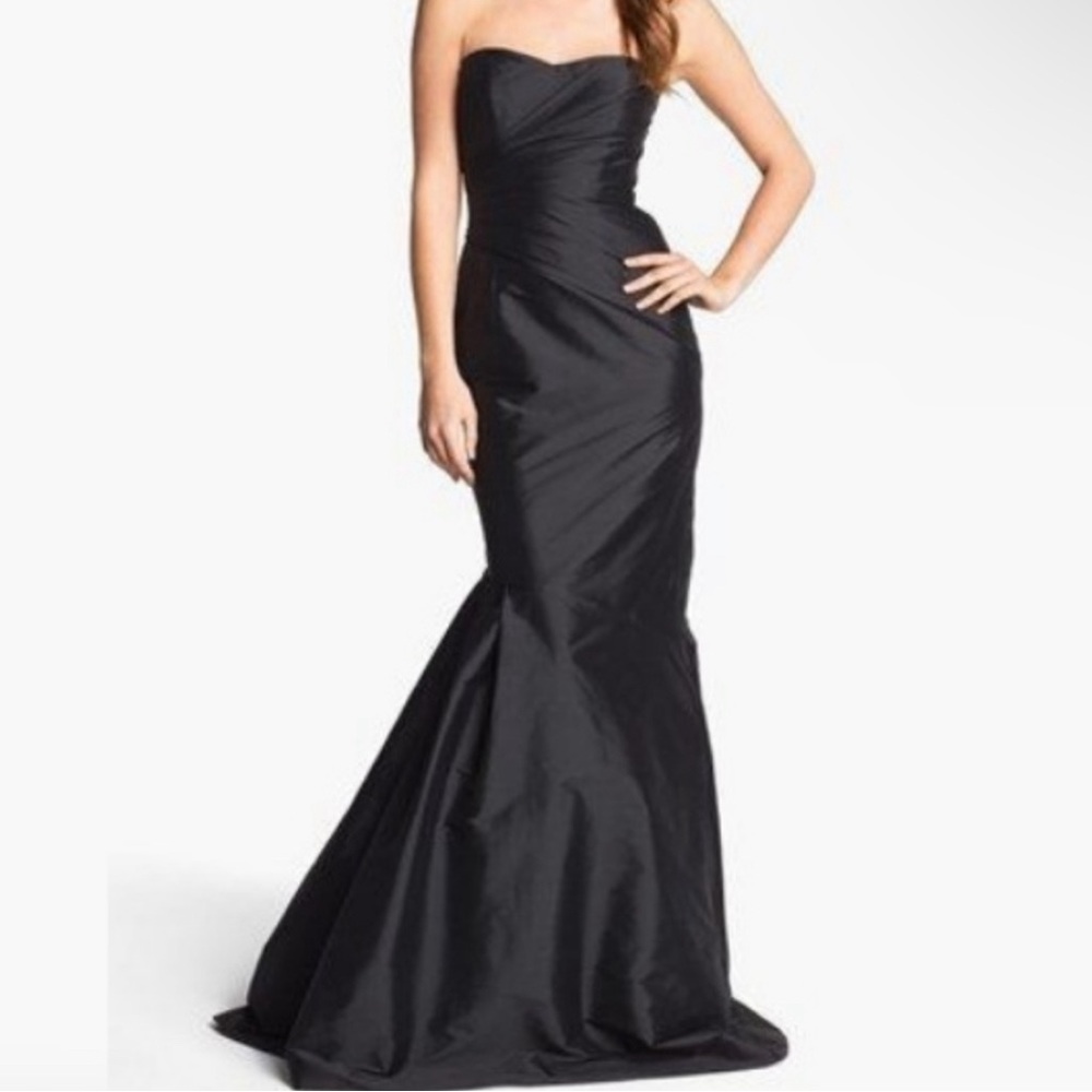 Monique Lhuillier Trumpet Gown, Size 10
